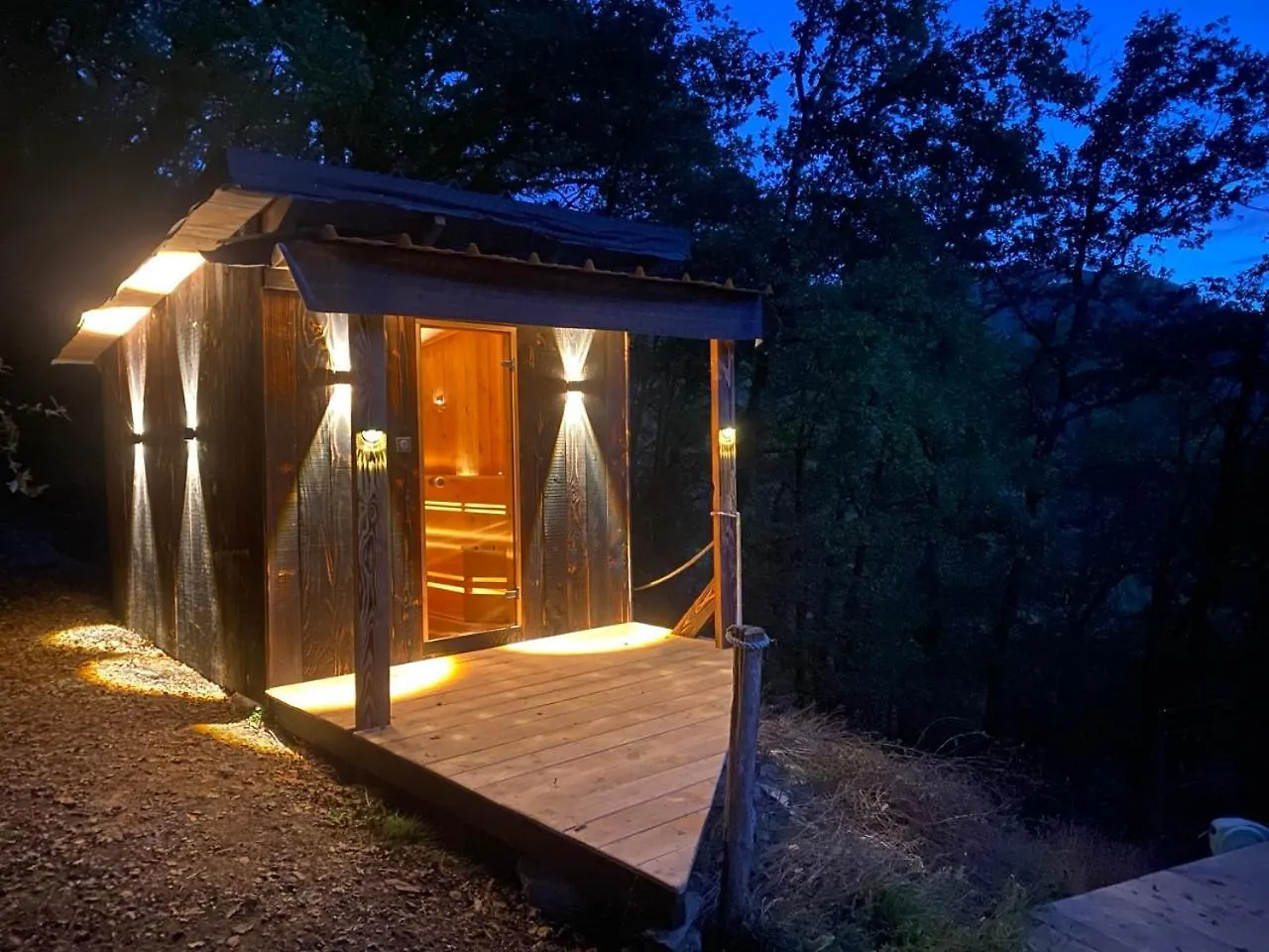 Ecogite Lalalandes Aveyron Saint-Parthem Villa