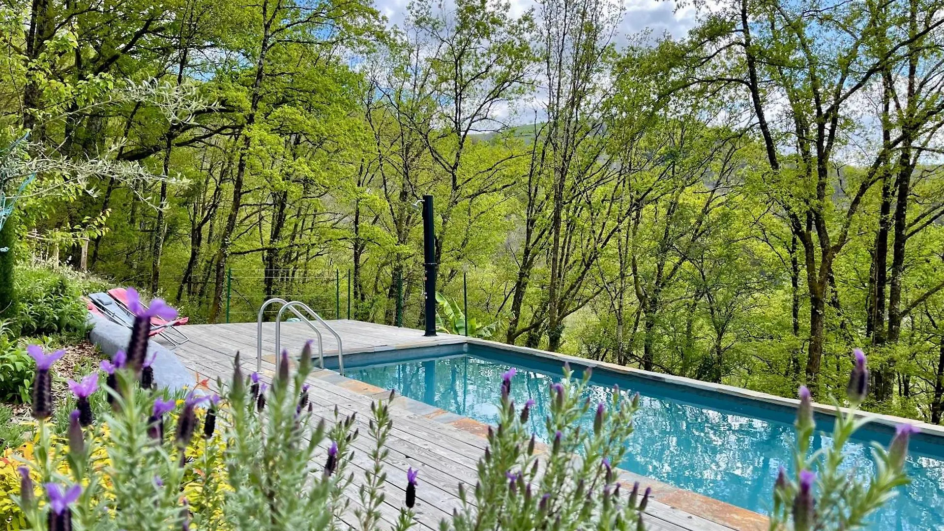 Ecogite Lalalandes Aveyron Saint-Parthem Villa